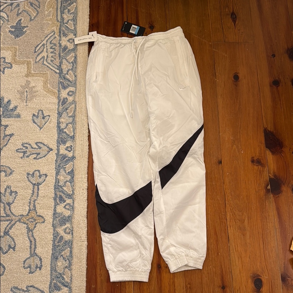 Nike White and Black Pants